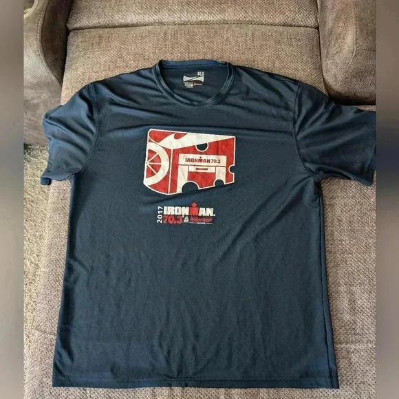 Ironman Wisconsin 70.3 2017 Men's Blue Tee L - Picture 1 of 4